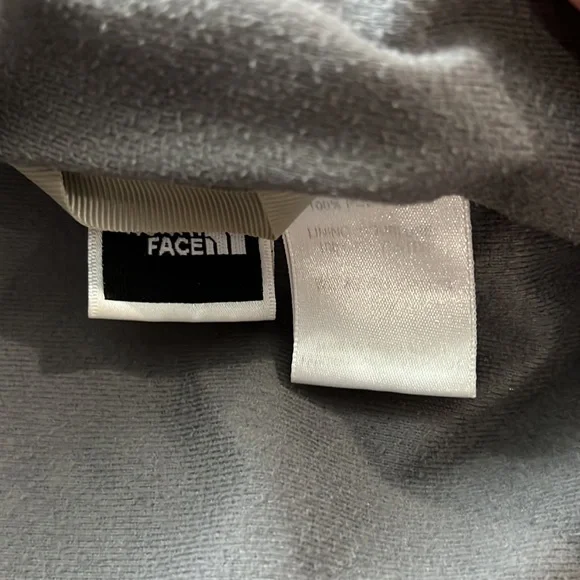 The North Face Jacket - Picture 3 of 3